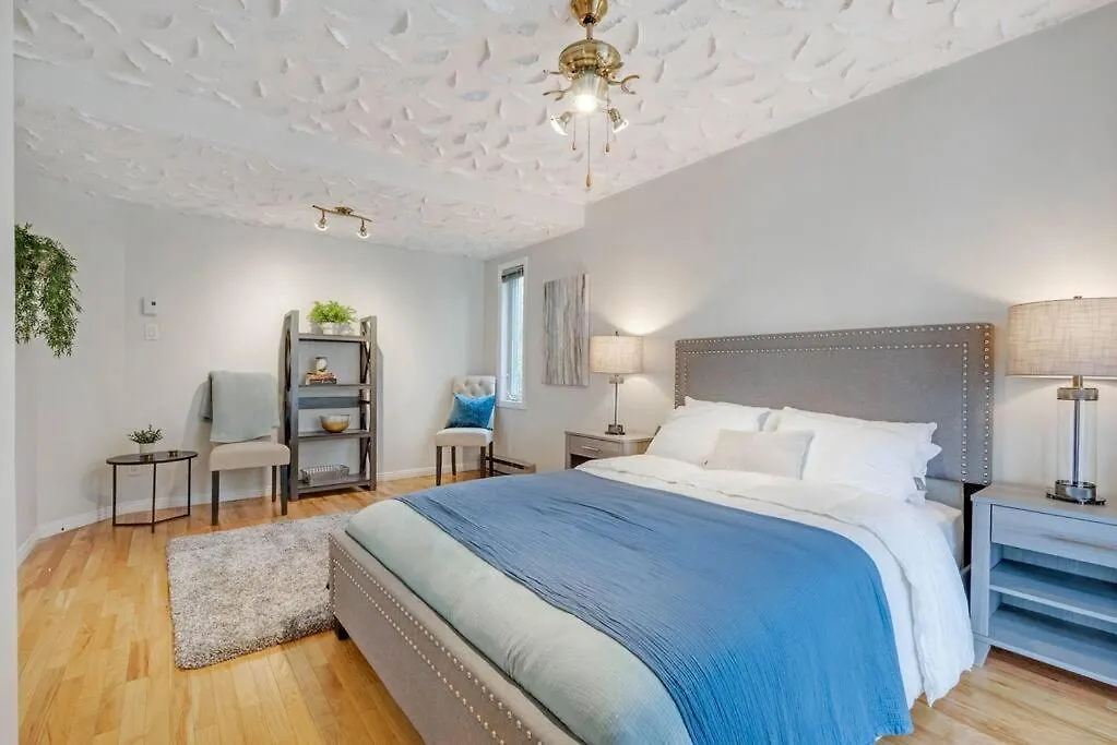 Riviera Escape On Waterfront With Hot Tub Villa Gatineau Holiday home